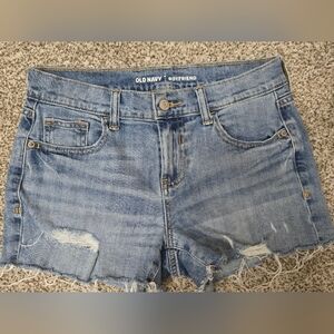 Euc AE boyfriend shorts size 0. Measurements in photos.